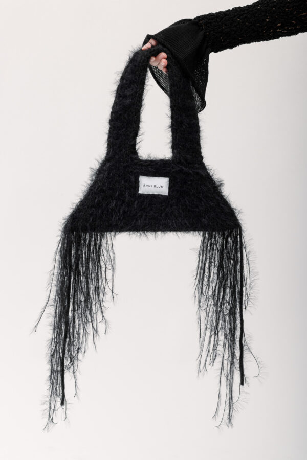 Ari shoulder bag