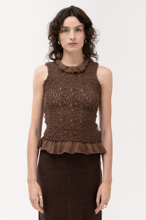 Roots top