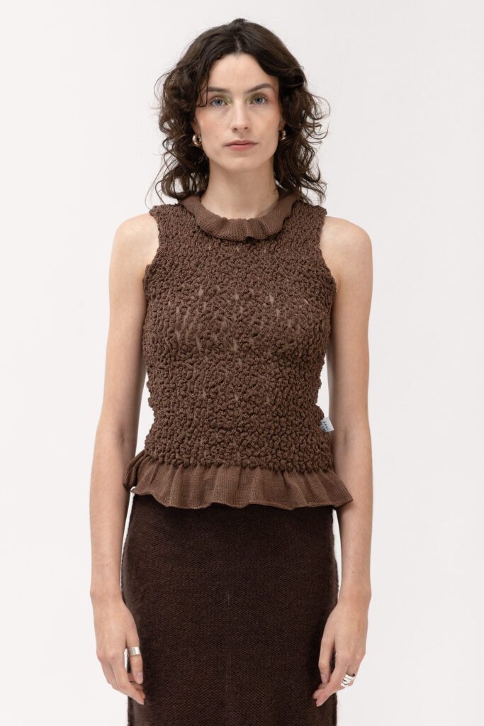 Roots top