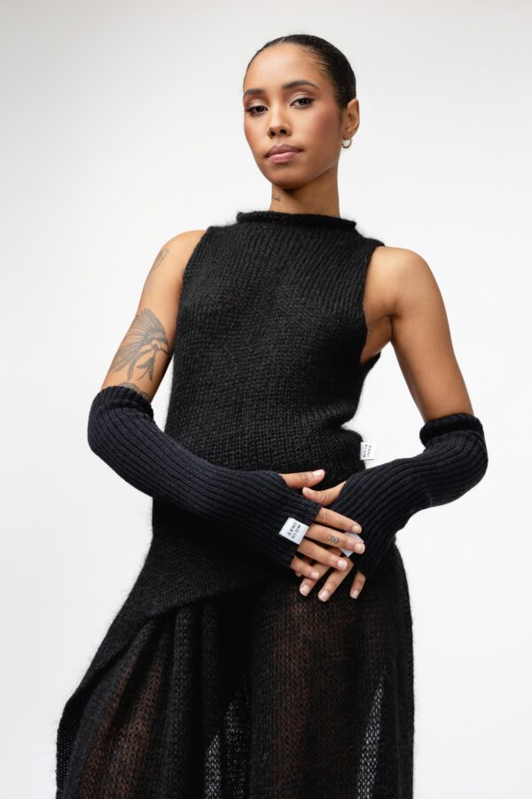 Roots cuffs and leggings