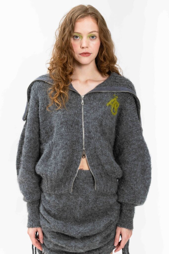 Suri Zip-up sweater