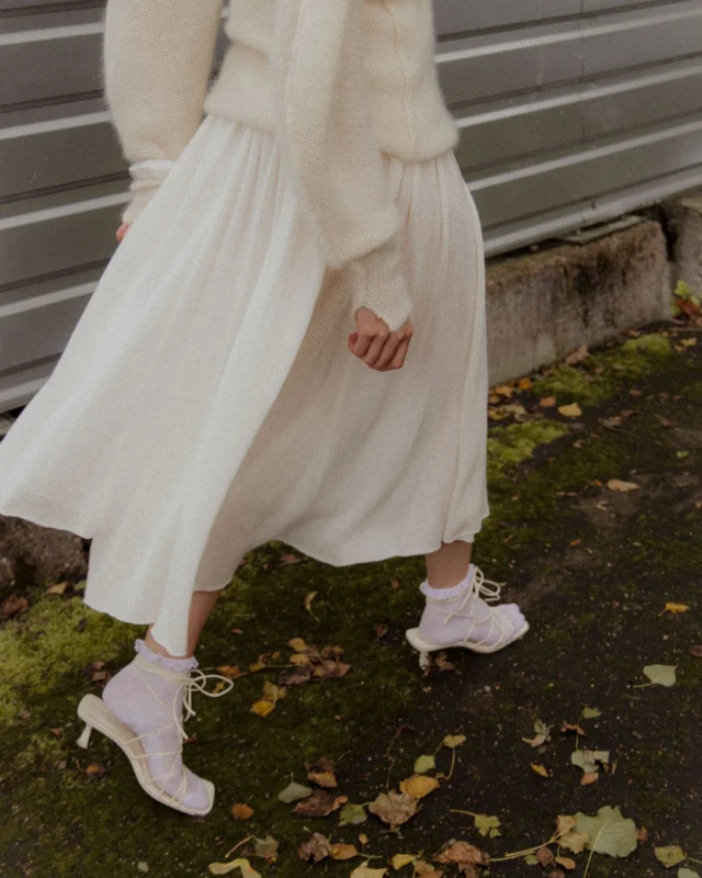 The first chapter of the new season is here. 🍂 Discover the collection from arniblum.com